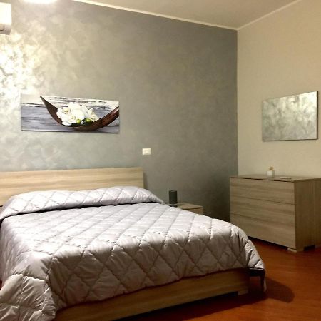 סירקוזה Alpheus Apartment מראה חיצוני תמונה