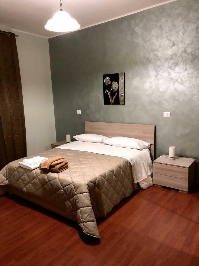 סירקוזה Alpheus Apartment מראה חיצוני תמונה